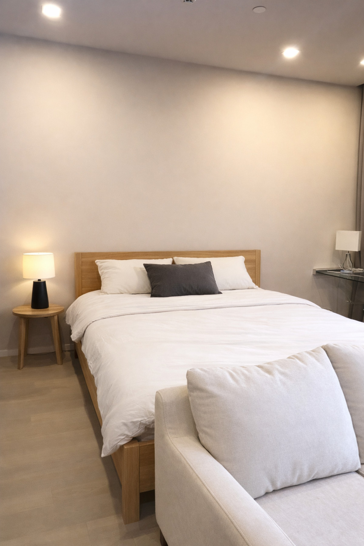 ให้เช่าคอนโดสุขุมวิท อโศก ทองหล่อ : ให้เช่า แอชตัน อโศก ตกแต่งห้องสวยพร้อมเข้าอยู่ เรียบหรู วิวสวย