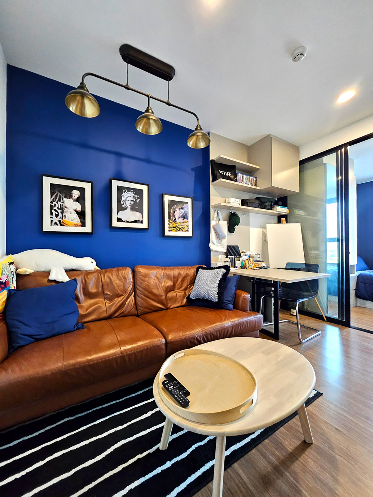 CondoMin Buri, Romklao : For sale or rent Condo The Origin Ram209 𝗧𝗛𝗘 𝗢𝗥𝗜𝗚𝗜𝗡 𝗥𝗔𝗠 𝟮𝟬𝟵 𝗜𝗡𝗧𝗘𝗥𝗖𝗛𝗔𝗡𝗚𝗘 next to 2 electric train lines, 21st floor, size 31 sq m.