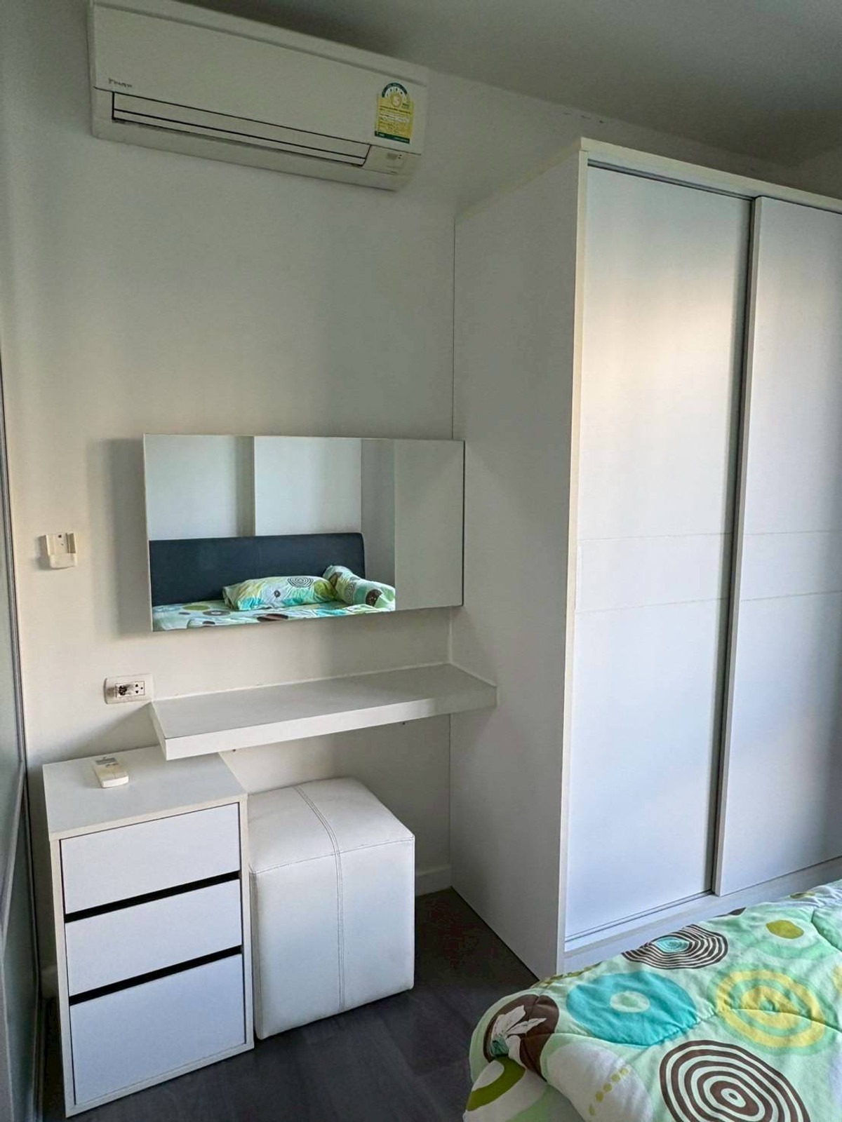 For SaleCondoPattaya, Bangsaen, Chonburi : 🏙️😍Dcondo Campus room 29.82 sq m. Very good location, price only 1.75 million baht‼️with tenant 8,000/mo‼️ 📩Line: medsaizydnie
