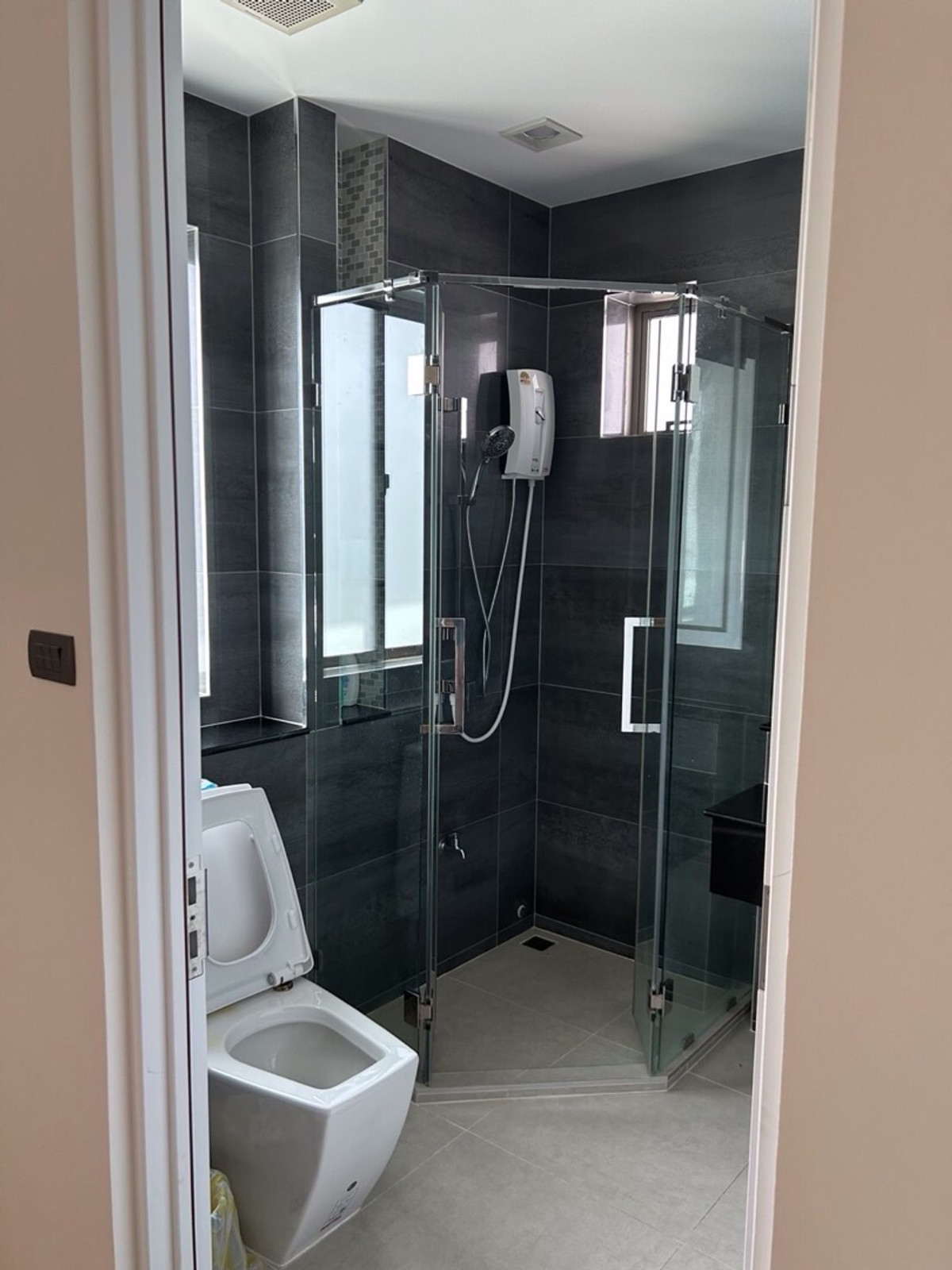 บ้านมีนบุรี-ร่มเกล้า : ขายและให้เช่า เพอเฟคเพลส Masterpiece Century รามคำแหง164 เนื้อที่250ตารางวา