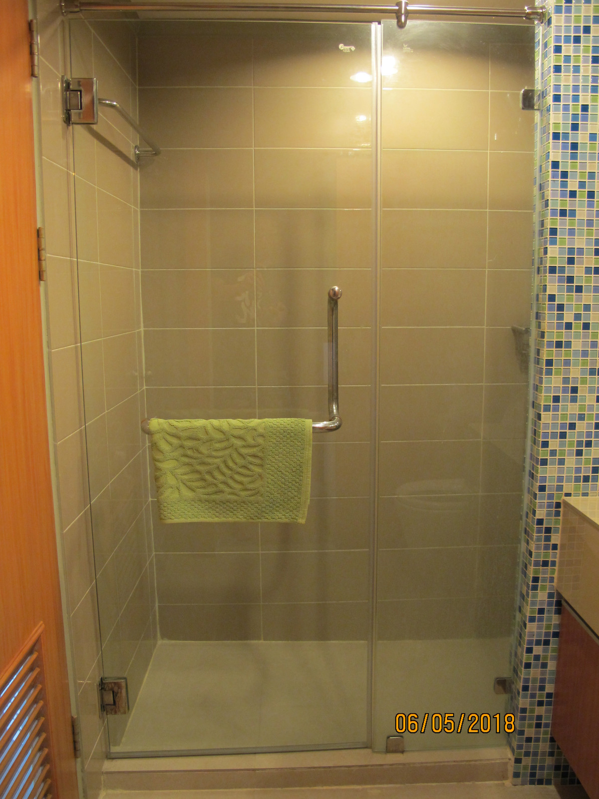 For RentCondoKasetsart, Ratchayothin : Supalai Park Phahon 60 sq.m. Please add LINE ID @806qphgn o8415o5483 