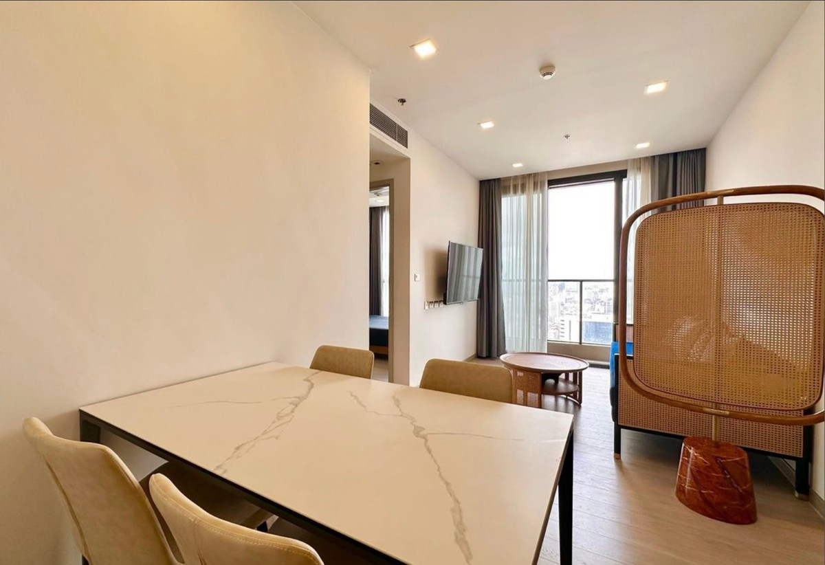 For SaleCondoRama9, Petchburi, RCA : For sale: One Nine Five Asoke - Rama 9, beautiful, fully furnished, high floor, near MRT Rama 9. If interested, contact Line @841qqlnr