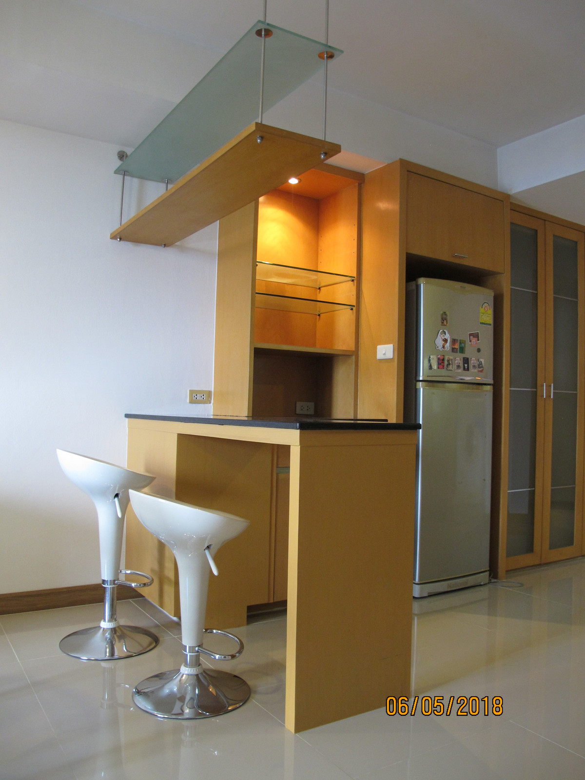 For RentCondoKasetsart, Ratchayothin : Supalai Park Phahon 60 sq.m. Please add LINE ID @806qphgn o8415o5483 