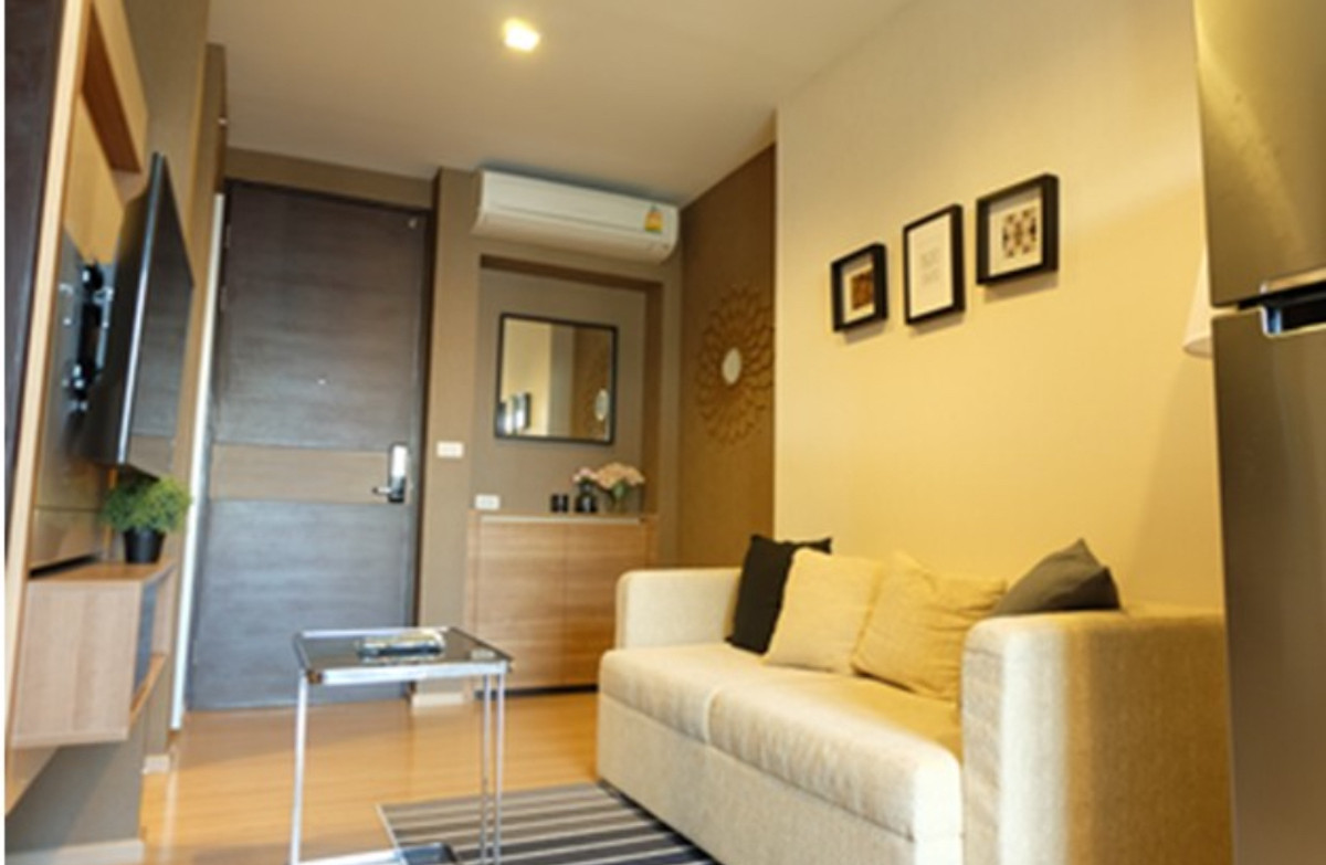 ให้เช่าคอนโดสาทร นราธิวาส : ให้เช่า 📍 Rhythm Sathorn 📍 เฟอร์นิเจอร์ และ เครื่องใช้ไฟฟ้าครบ ใกล้ BTS สุรศักดิ์