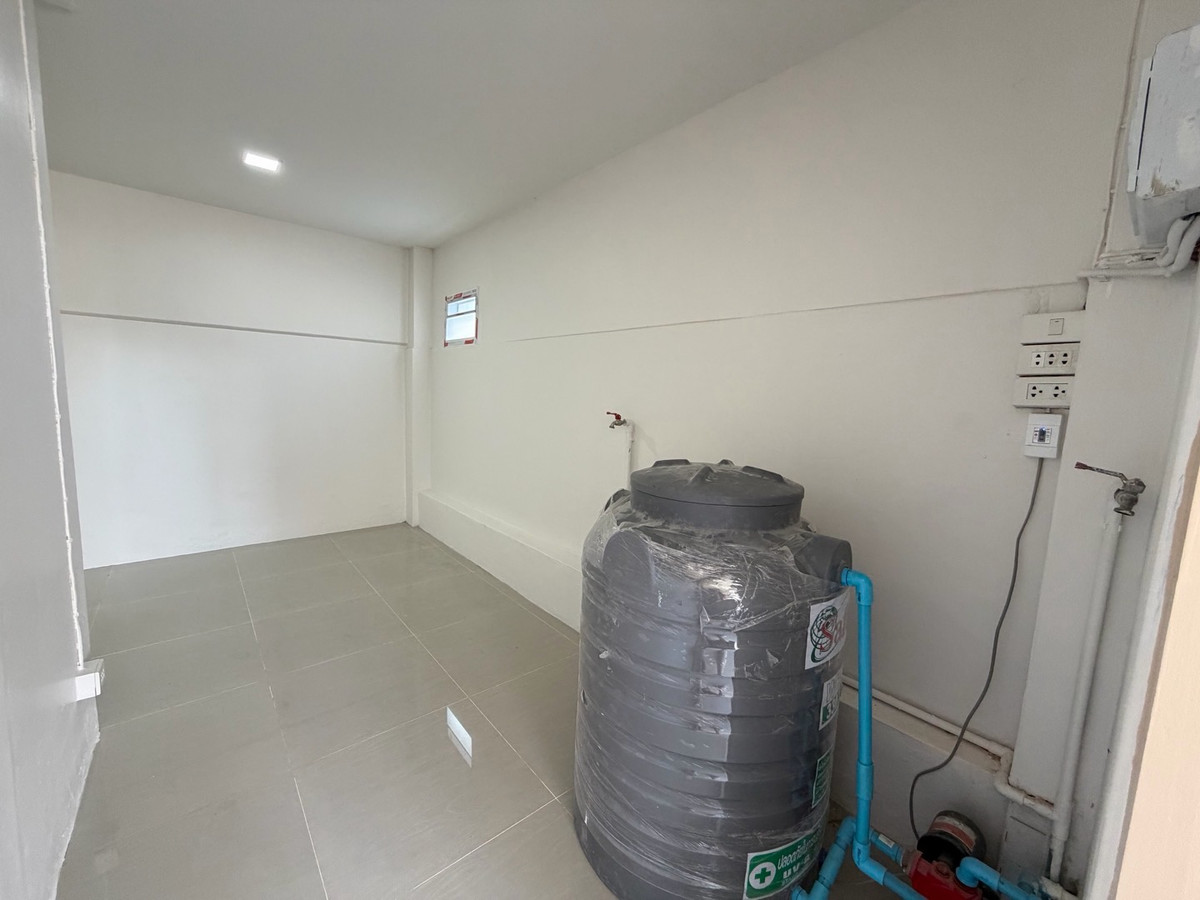 ขายทาวน์โฮมนนทบุรี บางใหญ่ บางบัวทอง : 🏠ขายทาวน์เฮ้าส์รีโนเวท 24 ตร.วา. หลังมุม 2ชั้น 3นอน บ้านพฤกษา3 บางบัวทอง