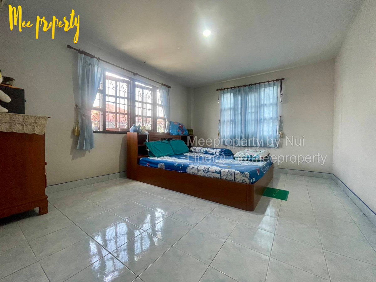 For SaleHousePhutthamonthon, Salaya : 🚨 #2-storey detached house for sale #Corner plot!! Golden opportunity, dont miss it! 🚨Size 36.8 square meters 💥 💥 Usable area 140 square meters! Phra Pin Village 2 Boromarajonani 68 ME-219