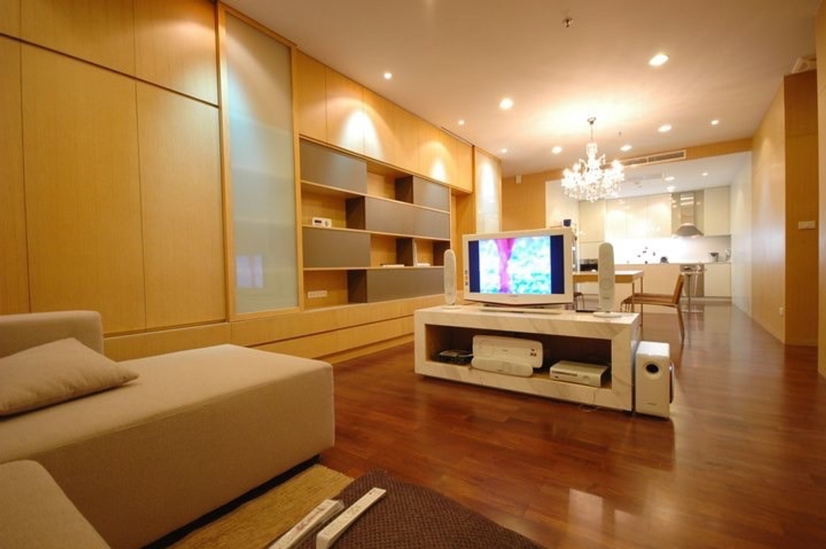 For RentCondoSukhumvit, Asoke, Thonglor : Spacious 140 sqm Condo in Thonglor - Ready to Rent Soon