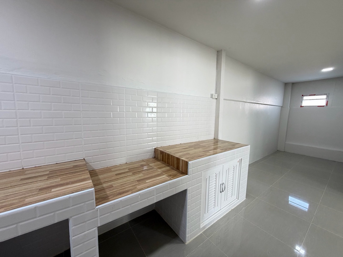 ขายทาวน์โฮมนนทบุรี บางใหญ่ บางบัวทอง : 🏠ขายทาวน์เฮ้าส์รีโนเวท 24 ตร.วา. หลังมุม 2ชั้น 3นอน บ้านพฤกษา3 บางบัวทอง