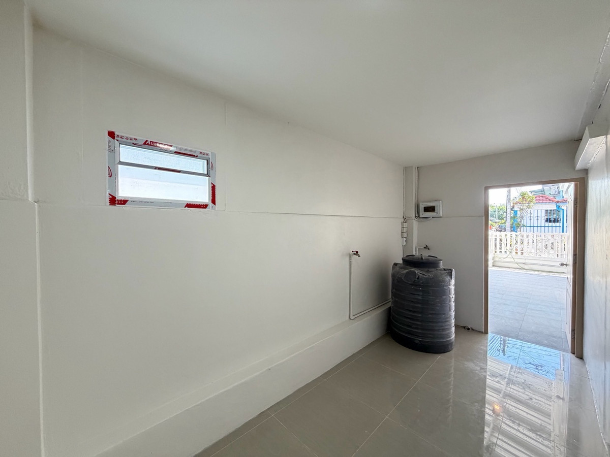 ขายทาวน์โฮมนนทบุรี บางใหญ่ บางบัวทอง : 🏠ขายทาวน์เฮ้าส์รีโนเวท 24 ตร.วา. หลังมุม 2ชั้น 3นอน บ้านพฤกษา3 บางบัวทอง