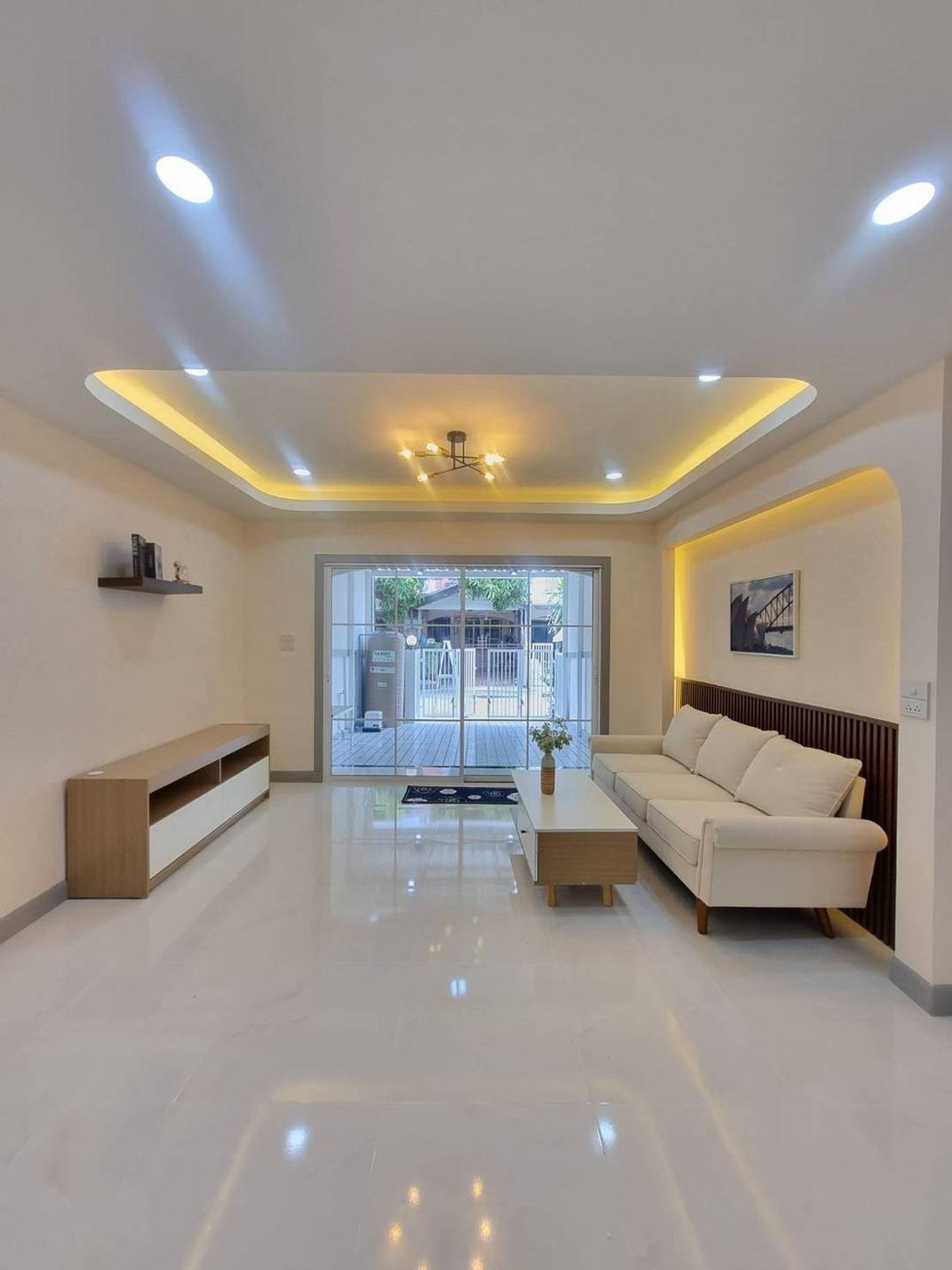 ขายทาวน์โฮมนนทบุรี บางใหญ่ บางบัวทอง : ฟรีโอน! ทาวน์เฮ้าส์ 2 ชั้น นันทิชา 4 ไทรน้อย | ตกแต่งใหม่! แถมเฟอร์ฯ/เครื่องครัวครบ | 1.49 ลบ.