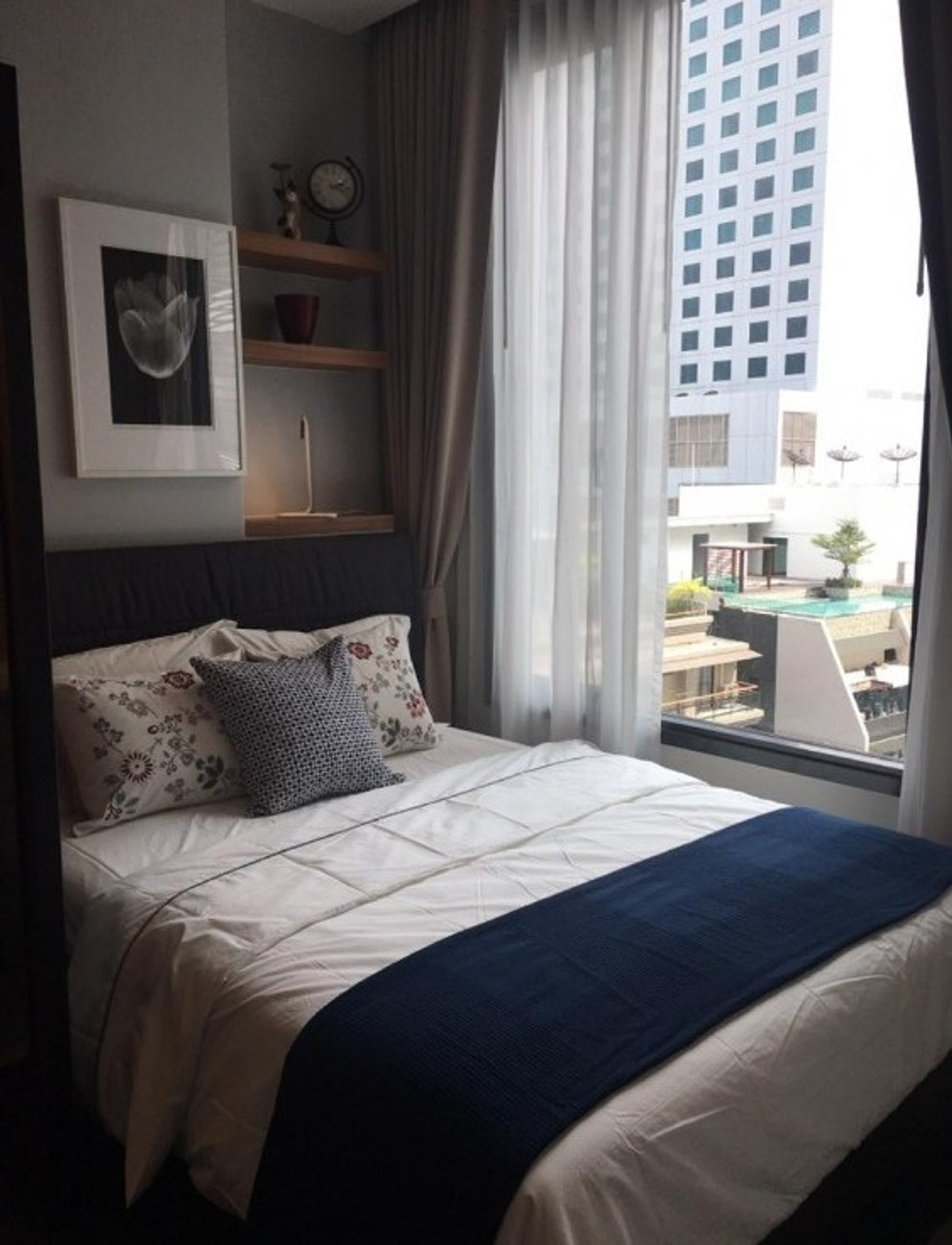 For RentCondoSukhumvit, Asoke, Thonglor : For rent, Edge Sukhumvit 23, luxury condo in the heart of Sukhumvit, good price, very beautiful room.