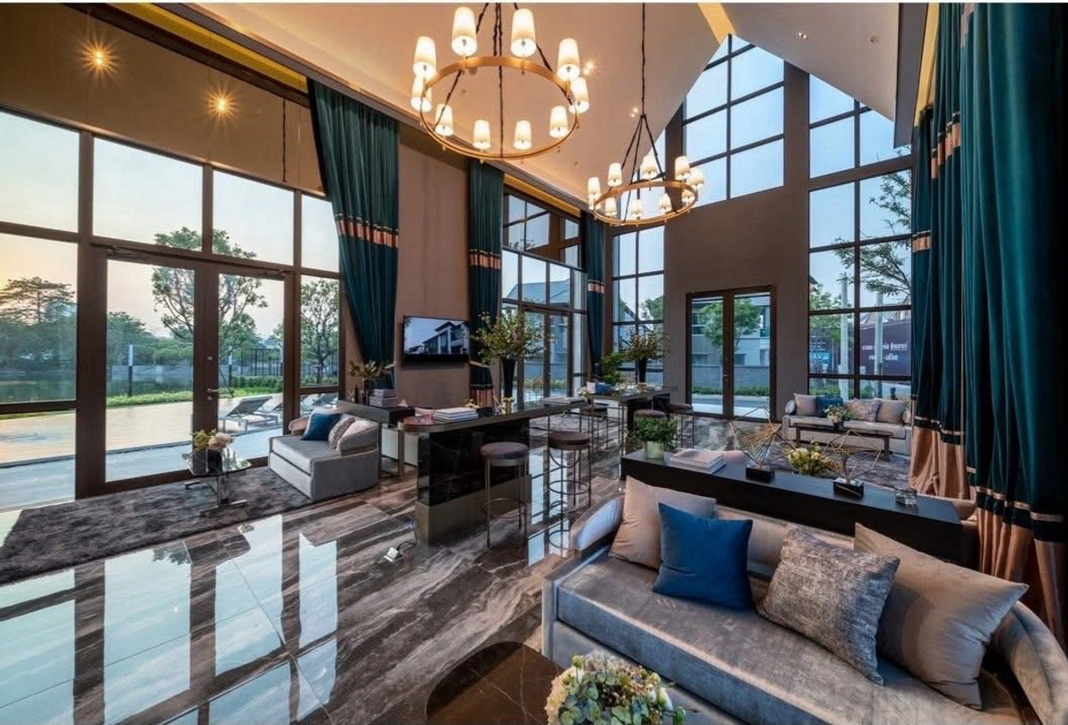 ให้เช่าบ้านเสรีไทย-นิด้า : ให้เช่า บางกอก บูเลอวาร์ด ซิกเนเจอร์ ลาดพร้าว เสรีไทย ใกล้นิด้า 4 นอน ตกแต่งหรู 