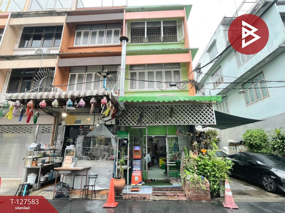For SaleShop HouseYaowarat, Banglamphu : Commercial building for sale, 2 units, area 24 square meters, Phra Nakhon, Bangkok, near Wat Bowon.
