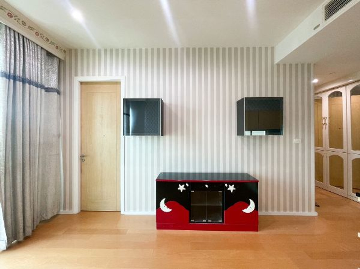 For SaleCondoKasetsart, Ratchayothin : Big, beautiful room, view of the Elephant Building Fully furnished, best price!!⭐Wind Ratchayothin (Wind Ratchayothin)