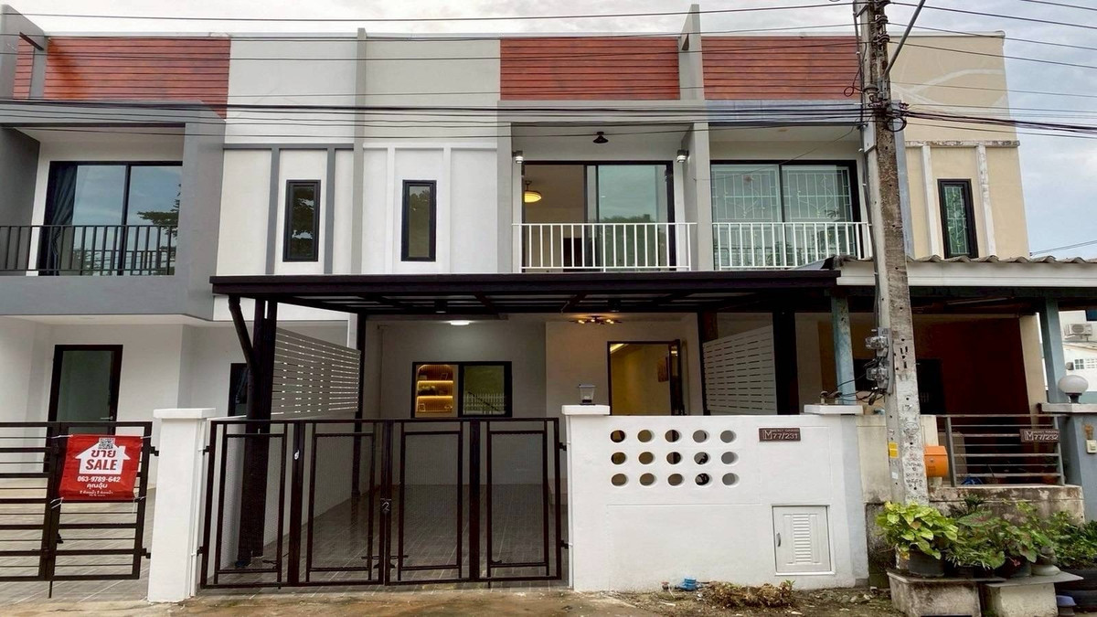 For SaleTownhomeVipawadee, Don Mueang, Lak Si : For sale📍2-story townhouse, Merit Grand Village, Thet Rachan, Don Mueang, newly renovated, ready to move in🎉