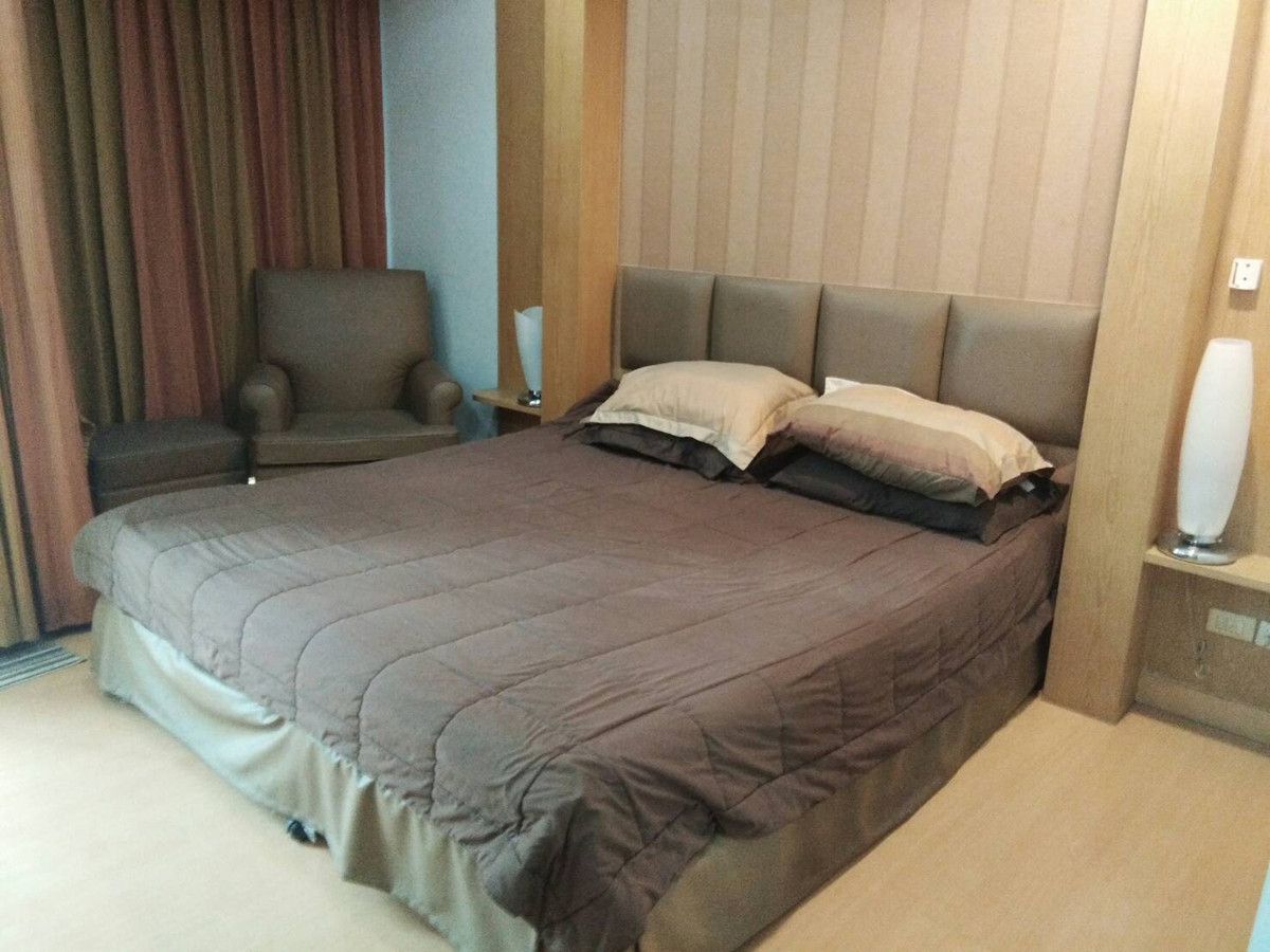 ให้เช่าคอนโดสุขุมวิท อโศก ทองหล่อ : For Rent : Plus 38 Hip, Sukhumvit 38/Thonglor Area.Rent 14,000Baht.