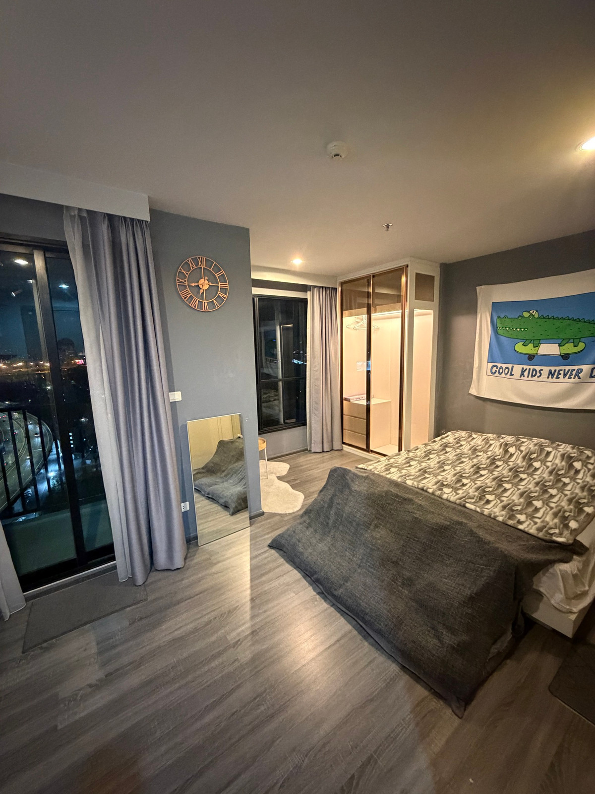 For RentCondo : ให้เช่า คอนโด The Base Rama9-Ramkamhaeng 