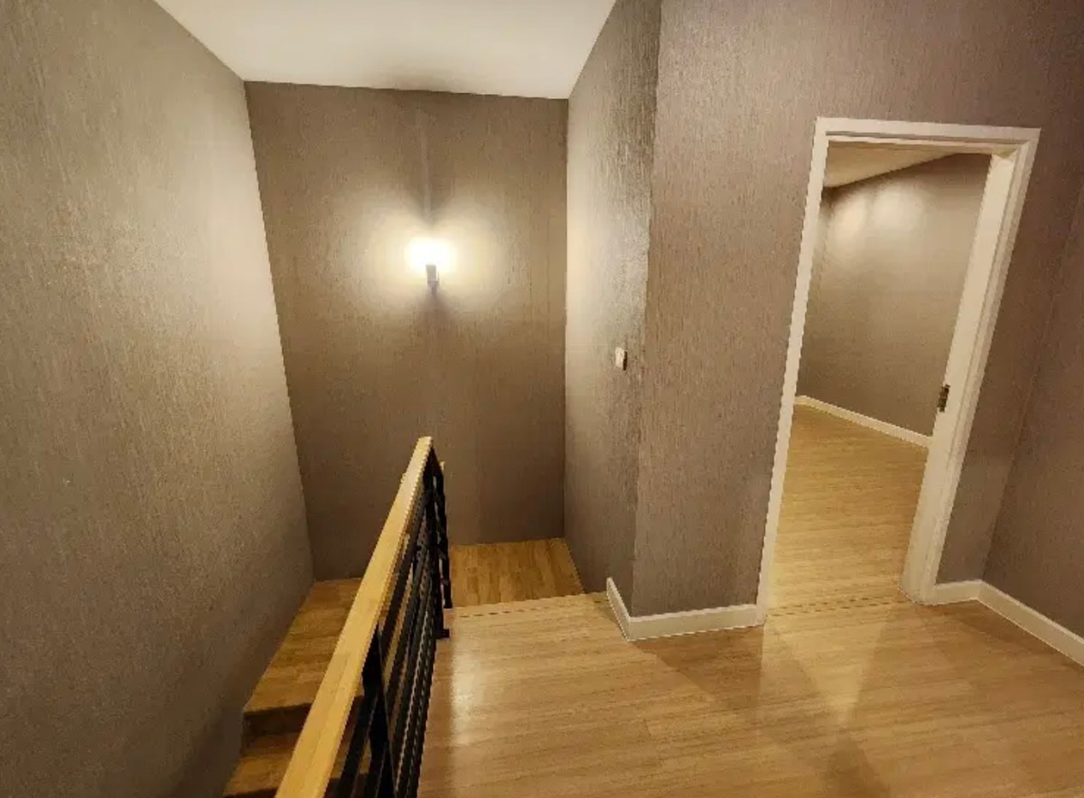 ให้เช่าทาวน์โฮมสมุทรปราการ สำโรง : เช่าทาวน์โฮม 3 ชั้น ม.เฟล็ก บางนา สวย ทำเลดี ใกล้ ศูนย์การค้าเมกะ บางนา สนใจแอตไลน์ครับ@841qqlnr