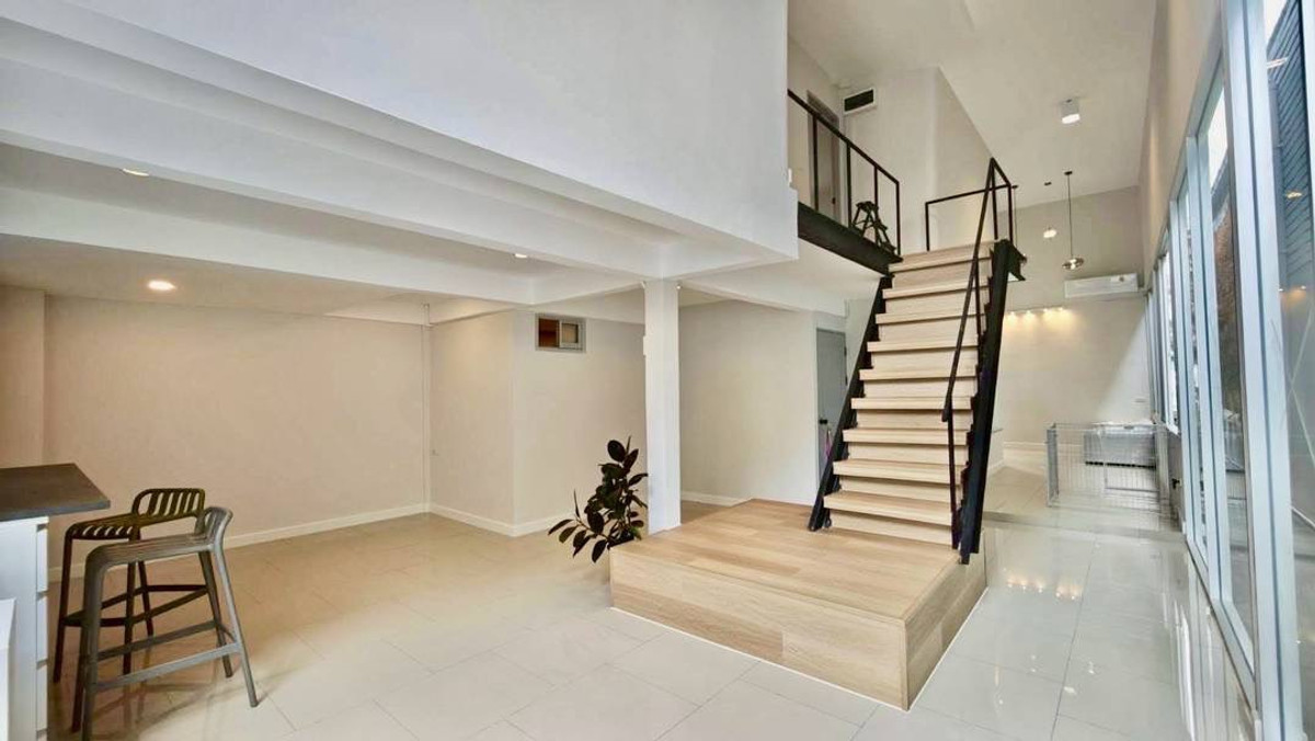 ขายบ้านโชคชัย4 ลาดพร้าว71 : ⚡ บ้านแฝด 2 ชั้น หลังใหญ่ สไตล์ Modern | ทำเลโชคชัย 4 – ลาดพร้าว