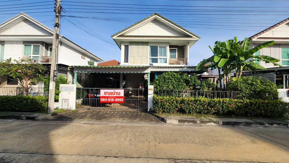For SaleHouseRama 2, Bang Khun Thian : Urgent sale!! The owner has decided to sell the detached house L&H, Soi Bang Kradi 35/1, Inizio Rama 2, price only 2,990,000 baht.