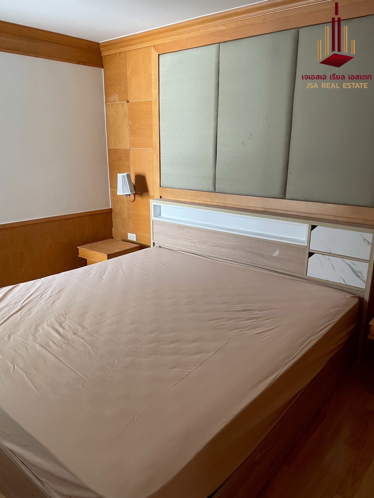 For RentCondoRama9, Petchburi, RCA : ✨ For Rent : Brighton Place Condo ✨ 💰 Only 20,000 thb/month