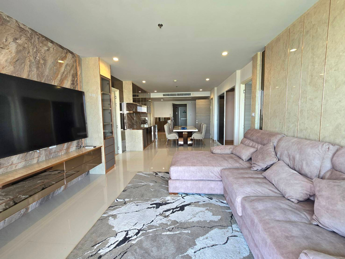 For RentCondoRama3 (Riverside),Satupadit : For Rent 3 bed Supalai Riva Grande, area 127 sq.m., there are many rooms to choose from.