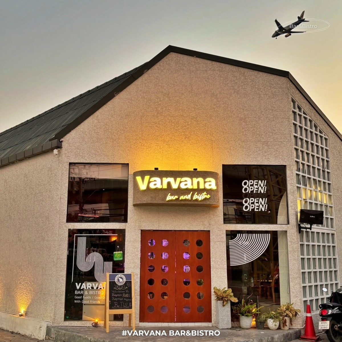 เซ้งร้านค้า/ตลาดนัดลาดกระบัง สุวรรณภูมิ : เซ้งด่วนร้านอาหาร แนวฝรั่งฟิวชั่น ลาดกระบัง โครงการ Cabin Air สอนสูตรอาหาร-เครื่องดื่ม พร้อมระบบทุกอย่าง