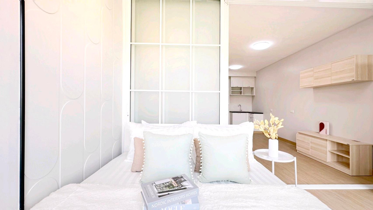 For SaleCondoLadkrabang, Suwannaphum Airport : ✨️Dont pay rent in vain, become a condo owner at an affordable price! 🏡 Iris Lat Krabang (Iris Lat Krabang)🌳