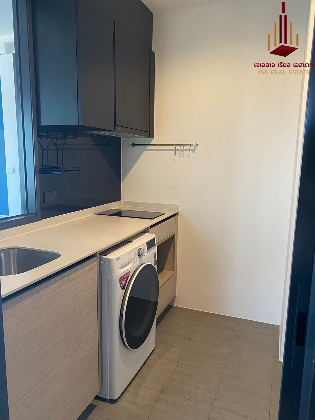 For RentCondoRama9, Petchburi, RCA : ✨ For Rent : The Base Garden Rama 9 Condo ✨ 💰 Only 25,000 thb/month