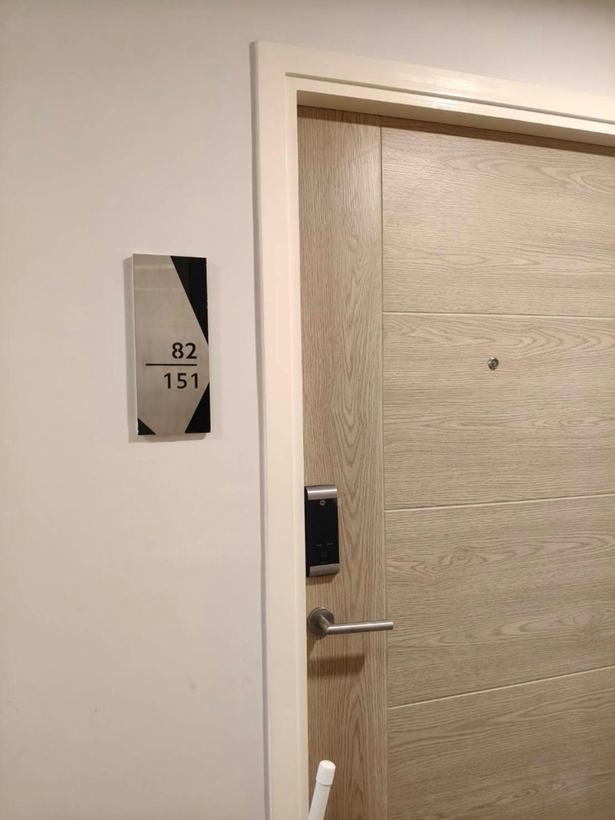 For RentCondoPathum Thani,Rangsit, Thammasat : For rent, Cave Town Shift Rangsit, Bangkok University.