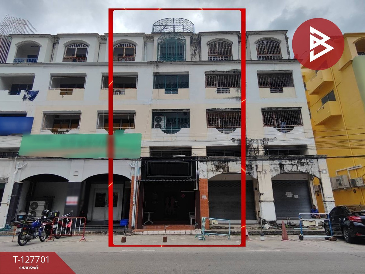 For SaleShop HousePattaya, Bangsaen, Chonburi : Commercial building for sale, area 16 square meters, Sri Racha, Chonburi, prime location in the business area.