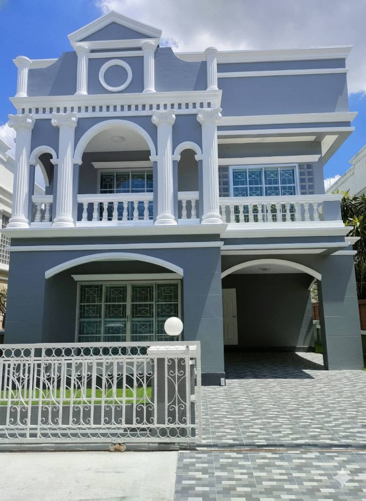 For RentHouseLadkrabang, Suwannaphum Airport : (Code HR069) For rent, Suan Luang Ville Village. Near Ramkhamhaeng University Bangna Campus