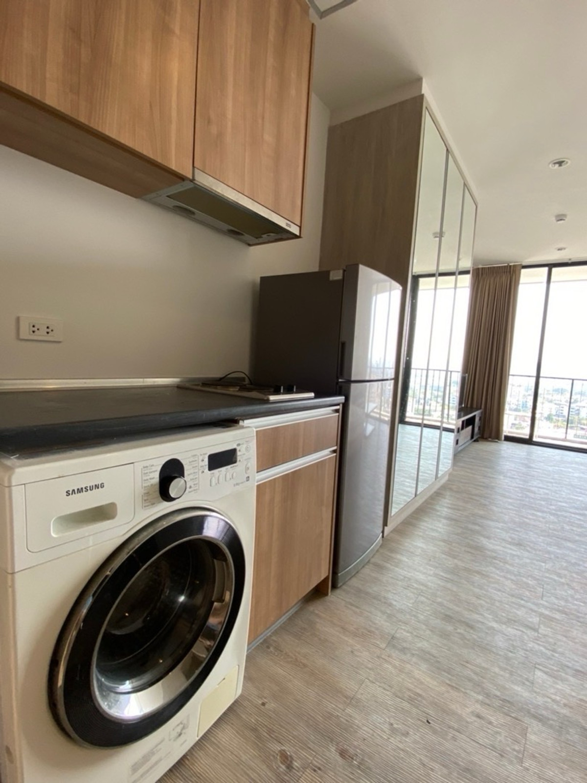 ให้เช่าคอนโดลาดพร้าว เซ็นทรัลลาดพร้าว : ให้เช่า 🌈✨ The Issara Ladprao Studio 1 bath 35 Sq.m 13,500 บาท  โทร 092-2462653 Donut