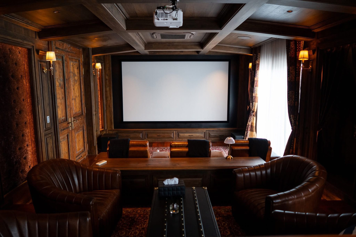 For SaleHousePak Chong KhaoYai : The Art of Living – Toscana Valley Khaoyai, an Ultra Luxury mansion designed to be more than a “home”, this is a work of art that you can actually live in, on an area of ​​826 sq m and a usable area of ​​over 2,000 sq m in Italian–Tuscany style.