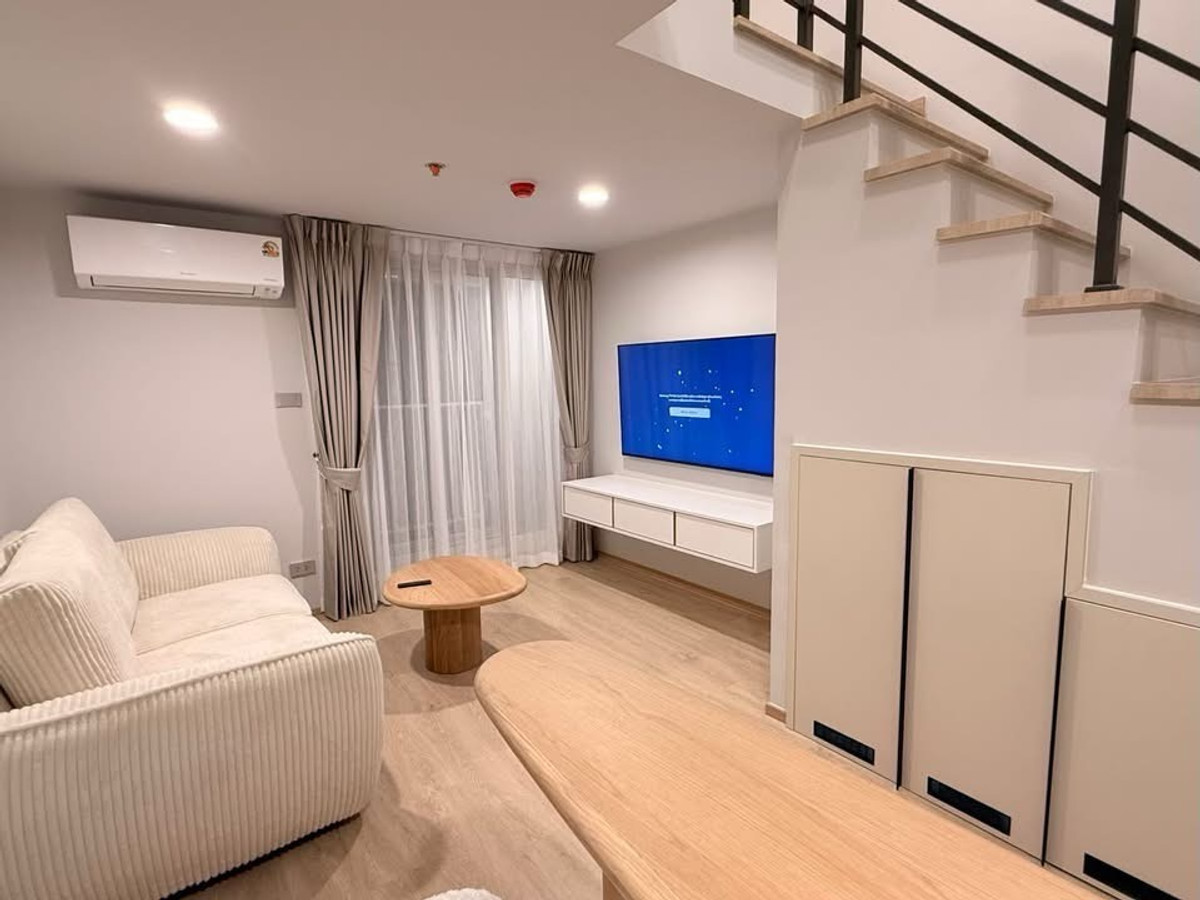 ให้เช่าคอนโดสยาม จุฬา สามย่าน : ห้องไซส์พิเศษ❗️มีโต๊ะทำงานขนาดใหญ่ พร้อมอยู่วันนี้