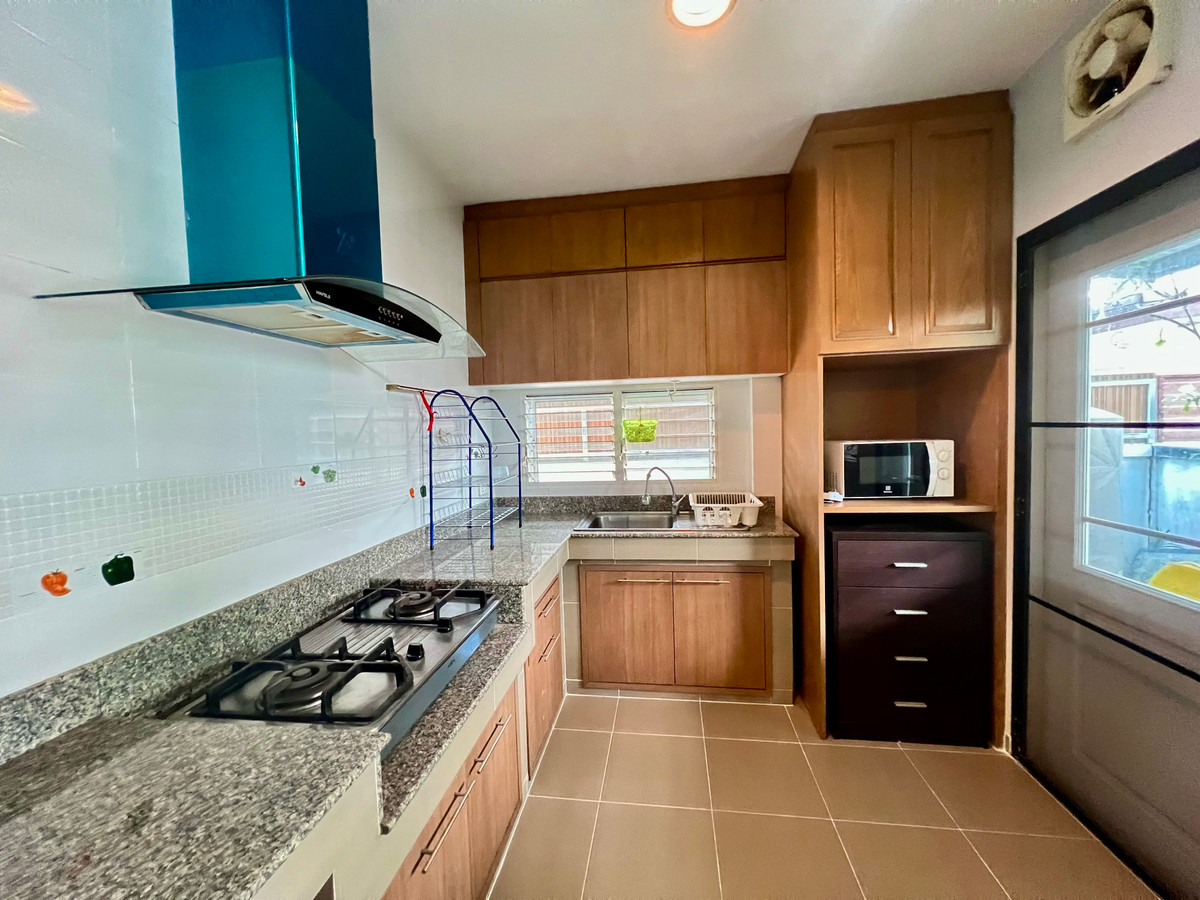 ให้เช่าบ้านพัฒนาการ ศรีนครินทร์ : ให้เช่า บ้านเดี่ยว 2 ชั้น Mantana Rama 9 – Srinakarin | บ้านไซส์ใหญ่ที่สุดในโครงการ | ที่ดิน 91.5 ตร.วา | ฟังก์ชันครบ เหมาะสำหรับครอบครัว