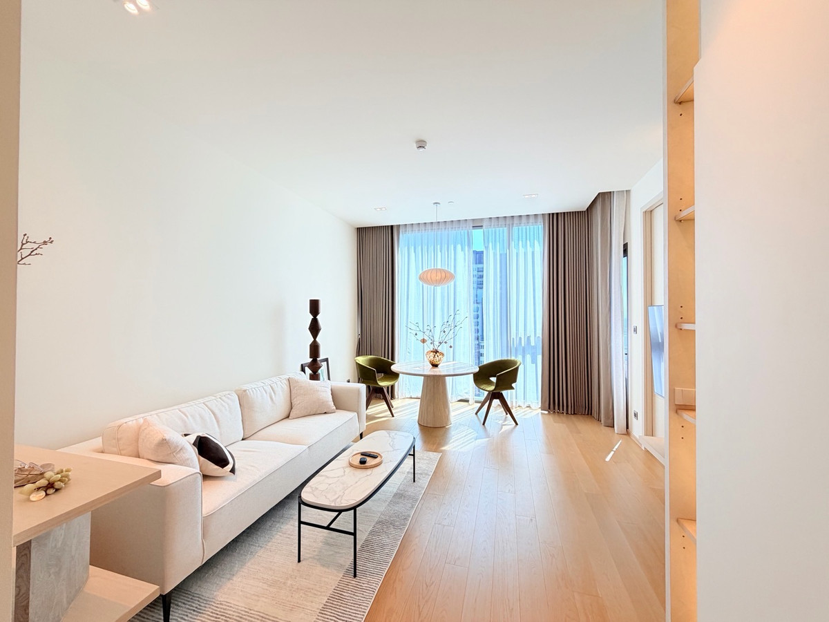 ให้เช่าคอนโดสุขุมวิท อโศก ทองหล่อ : NEW UNIT ไม่เคยปล่อยเช่า✨ The Strand Thonglor – ห้องใหม่! พร้อมเข้าอยู่ช่วงปีใหม่ เพียง 75K!