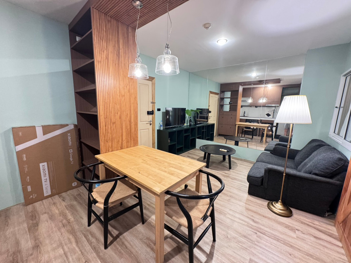 ให้เช่าคอนโดลาดพร้าว เซ็นทรัลลาดพร้าว : Sym Vibha Ladprao Condo ห้องรีโนเวทใหม่ ใกล้ bts หมอชิดและสวนจตุจักร ว่างพร้อมให้เช่า