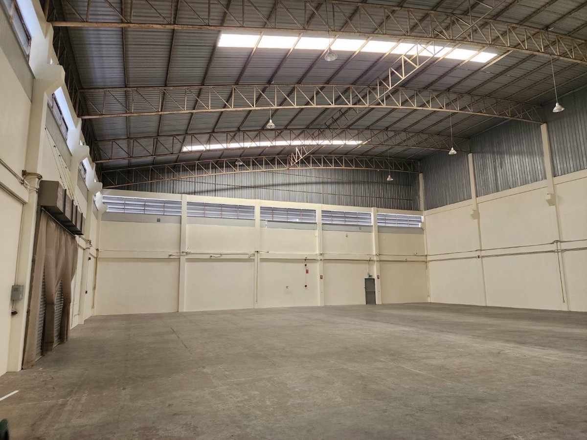 For RentWarehouseSamut Prakan,Samrong : Warehouse for rent, size 1000 sq m., Jongsiri Parland Theparak Project.