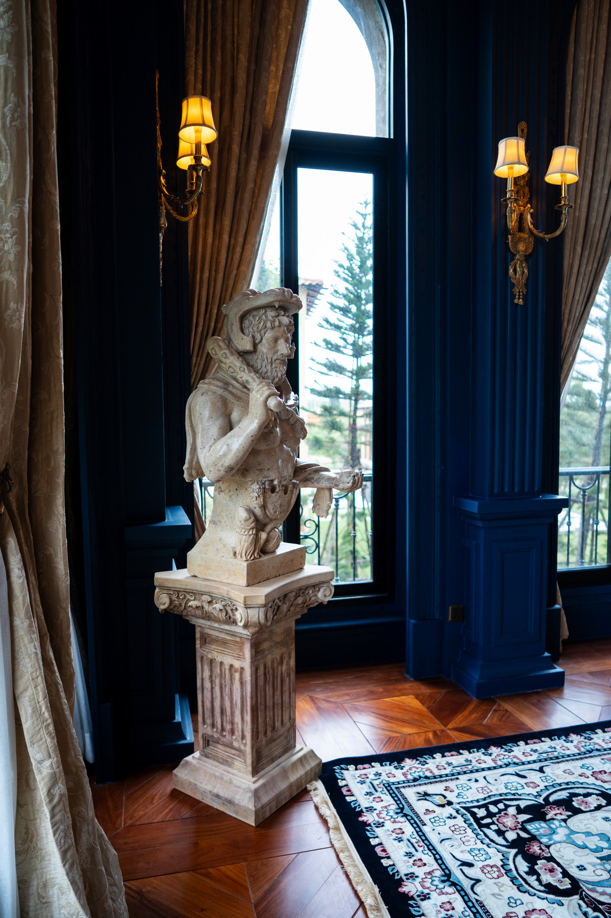 For SaleHousePak Chong KhaoYai : The Art of Living – Toscana Valley Khaoyai, an Ultra Luxury mansion designed to be more than a “home”, this is a work of art that you can actually live in, on an area of ​​826 sq m and a usable area of ​​over 2,000 sq m in Italian–Tuscany style.