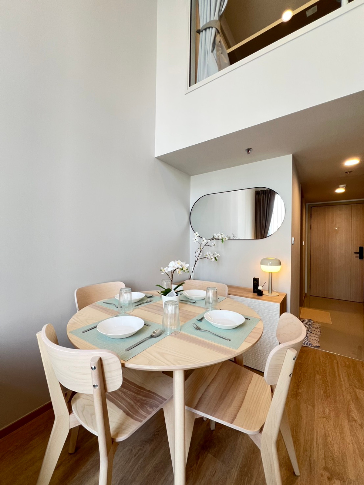 For RentCondoSiam Paragon ,Chulalongkorn,Samyan : New condo, better location than anyone else, 2 floors, separated for privacy.