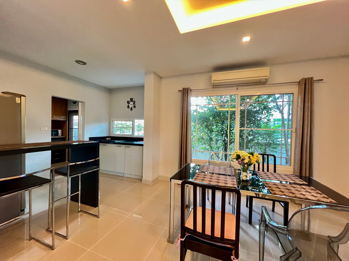 ให้เช่าบ้านพัฒนาการ ศรีนครินทร์ : ให้เช่า บ้านเดี่ยว 2 ชั้น Mantana Rama 9 – Srinakarin | บ้านไซส์ใหญ่ที่สุดในโครงการ | ที่ดิน 91.5 ตร.วา | ฟังก์ชันครบ เหมาะสำหรับครอบครัว