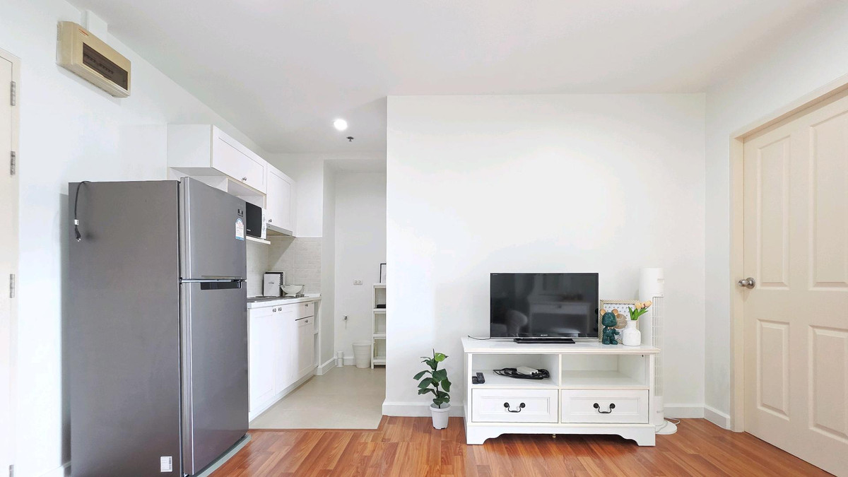 ขายคอนโดปิ่นเกล้า จรัญสนิทวงศ์ : คอนโดห้องวิวเมือง ใกล้ MRT บางยี่ขัน 1 ห้องนอน ขนาดใหญ่ 35 ตารางเมตร ราคา 1.89 ถูกสุดในย่านปิ่นเกล้า