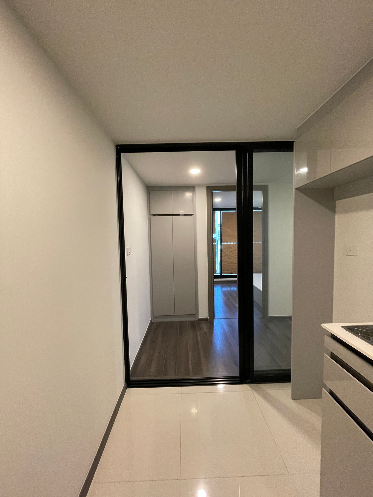 For SaleCondoRama9, Petchburi, RCA : Knightsbridge Space Rama 9  Luxury High-Rise Duplex Living in Bangkok’s New-CBD (Rama 9) 📍 3 minutes to MRT Rama 9 | Surrounded by Grade-A Offices & Mega Malls