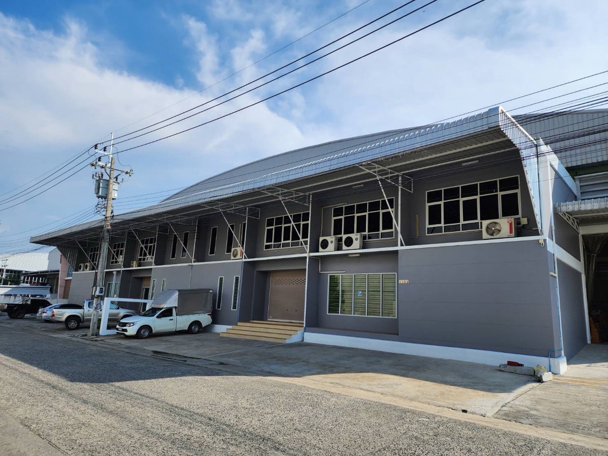 ให้เช่าโกดังสมุทรปราการ สำโรง : ให้เช่า โกดังขนาด 1000 ตรม. โครงการ จงศิริ พาร์แลนด์ เทพารักษ์ 