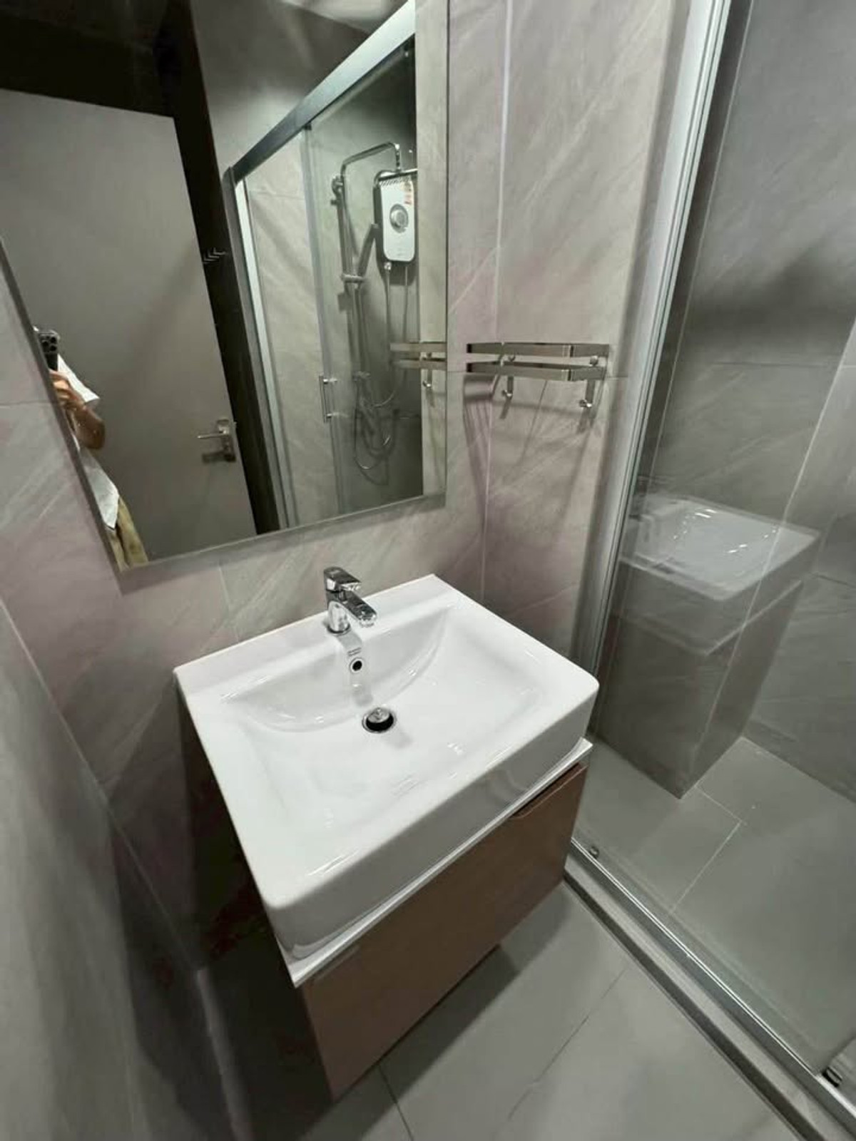 For SaleCondoKhlongtoei, Kluaynamthai : Contract for sale Ideo sukhumvit rama4 ready to move in 12 Dec. 1 Bed1 Bath