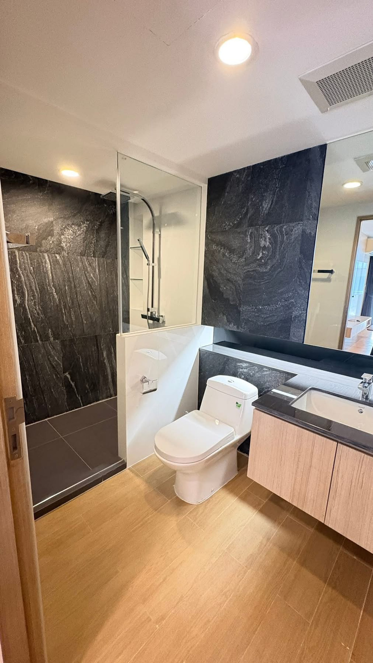 ให้เช่าคอนโดสุขุมวิท อโศก ทองหล่อ : 🌳 Bliss Thonglor 2BR-125 SQM. Pet Friendly I 85,000/Month✨