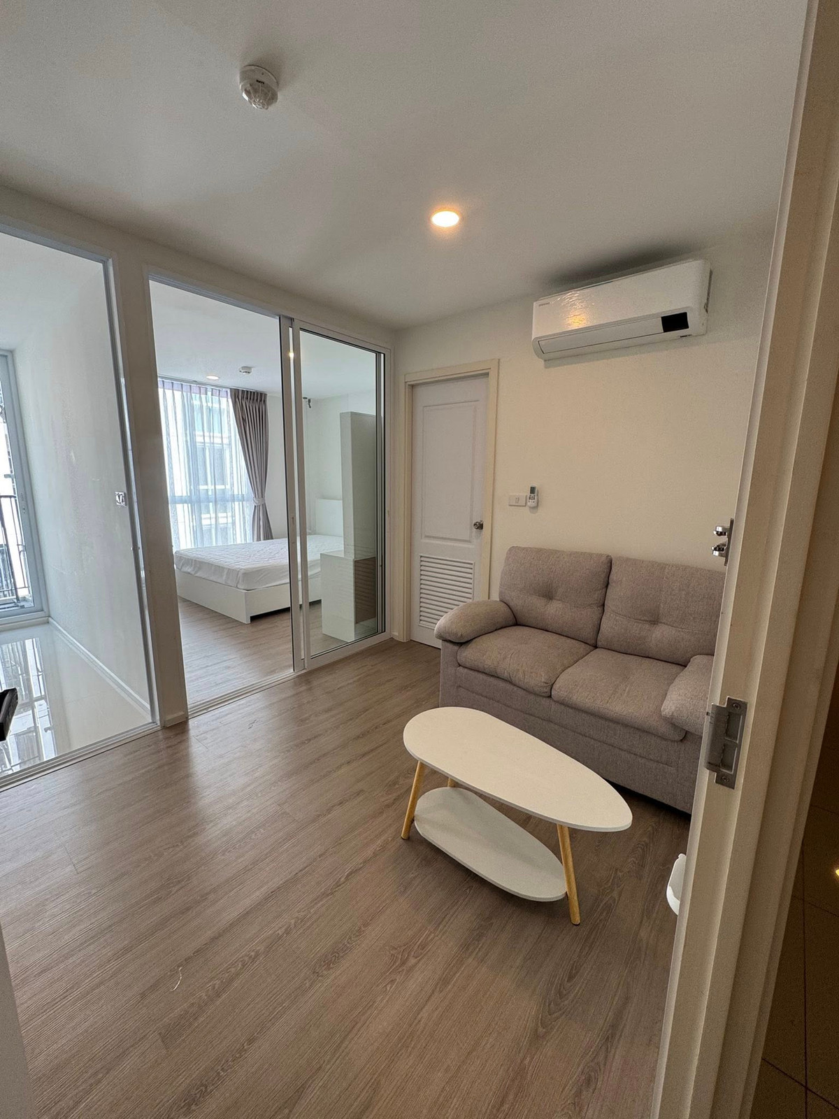 ให้เช่าคอนโดเกษตรศาสตร์ รัชโยธิน : 🔥🔥Code30959🔥🔥 โครงการใหม่‼️ใกล้ BTS รัชโยธิน ที่ Chateau In Town Ratchayothin🌐𝐋𝐈𝐍𝐄 𝐈𝐃 : @𝐟𝐚𝐬𝐭𝐟𝐨𝐫𝐫𝐞𝐧𝐭𝐜𝐨𝐧𝐝𝐨