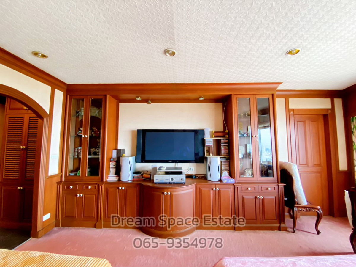 ขายคอนโดปิ่นเกล้า จรัญสนิทวงศ์ : 🌊 ขายคอนโดหรู Bangkok River Marina 300.24 ตร.ม. ริมเจ้าพระยา — Rare Deal ที่หาไม่ได้บ่อย!