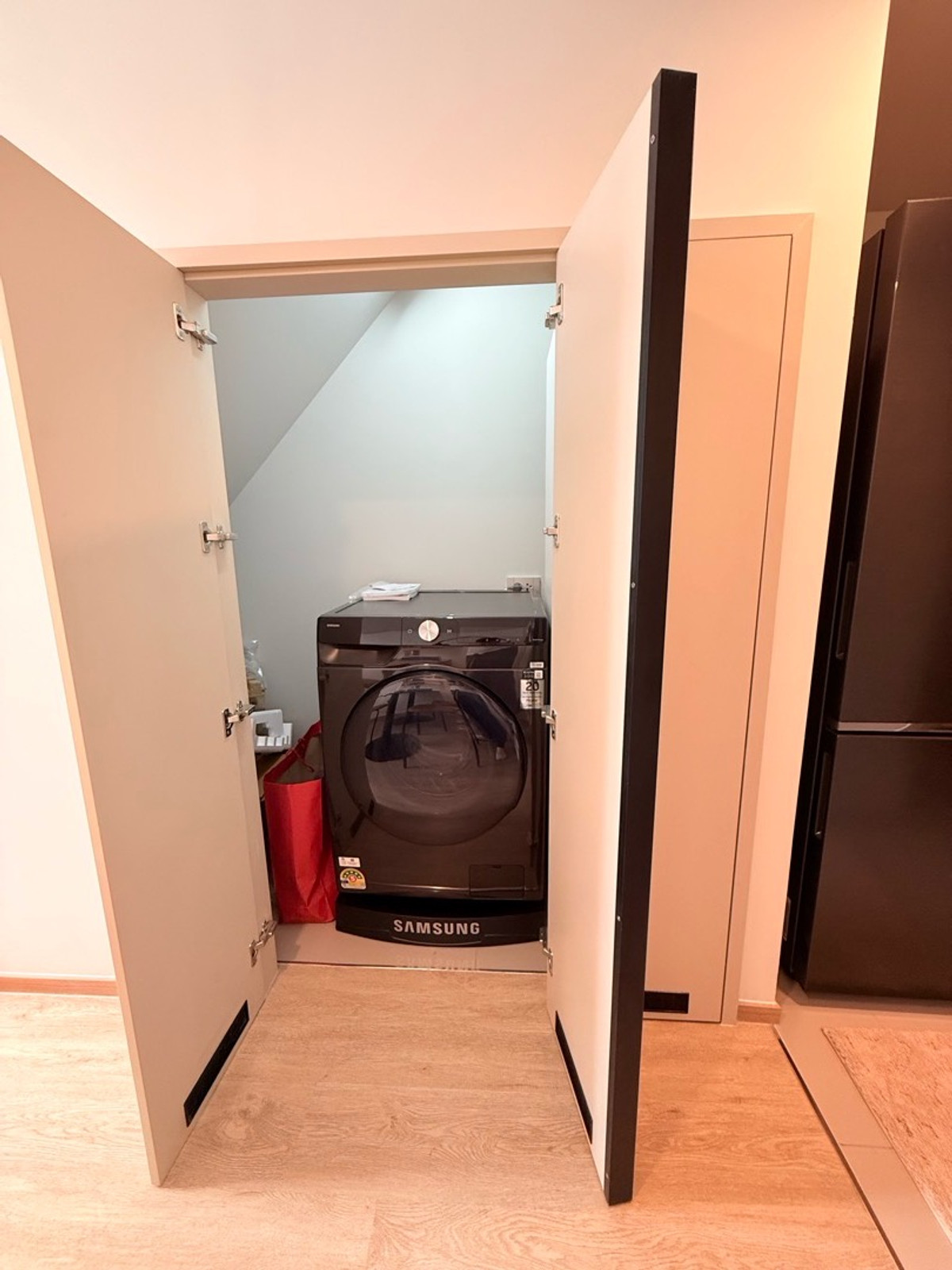 For RentCondoSiam Paragon ,Chulalongkorn,Samyan : Duplex 1 bedroom near Lumpini park🌟🌳